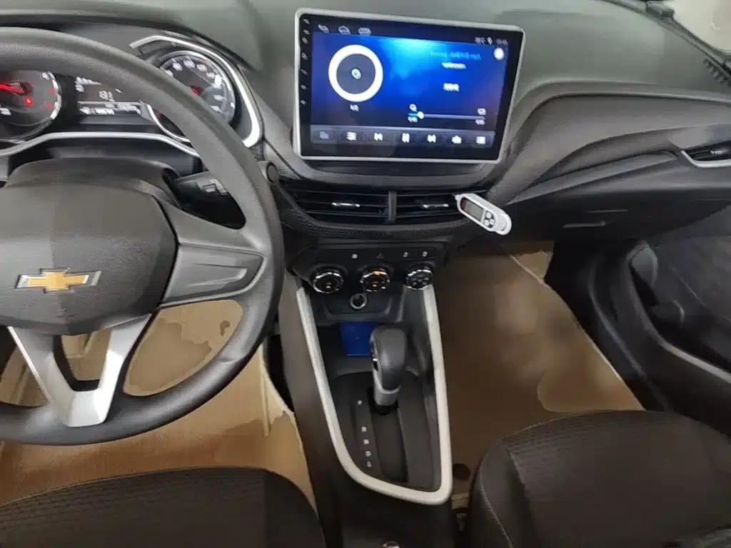 Chevrolet Cruze 2020 325T Automatic Comfort Edition — миниатюра 10