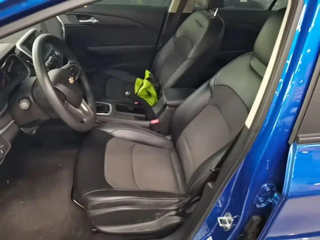 Chevrolet Cruze 2016 1.5L Automatic Comfort Edition — миниатюра 15