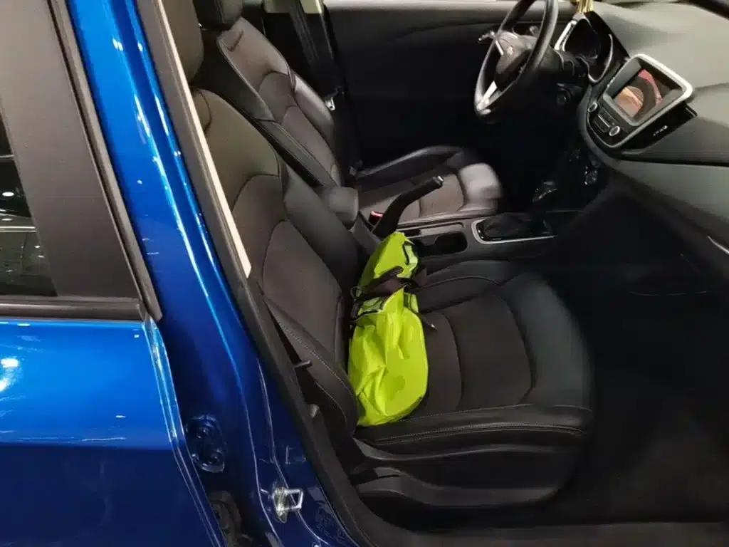 Chevrolet Cruze 2016 1.5L Automatic Comfort Edition — миниатюра 25