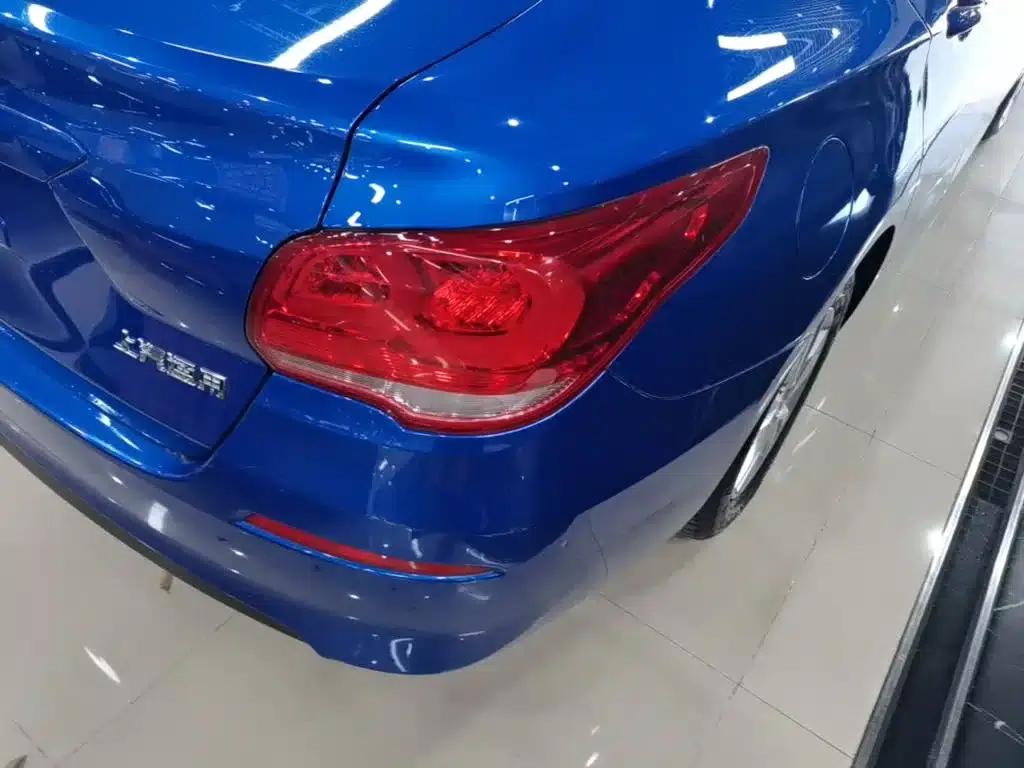 Chevrolet Cruze 2016 1.5L Automatic Comfort Edition — миниатюра 8