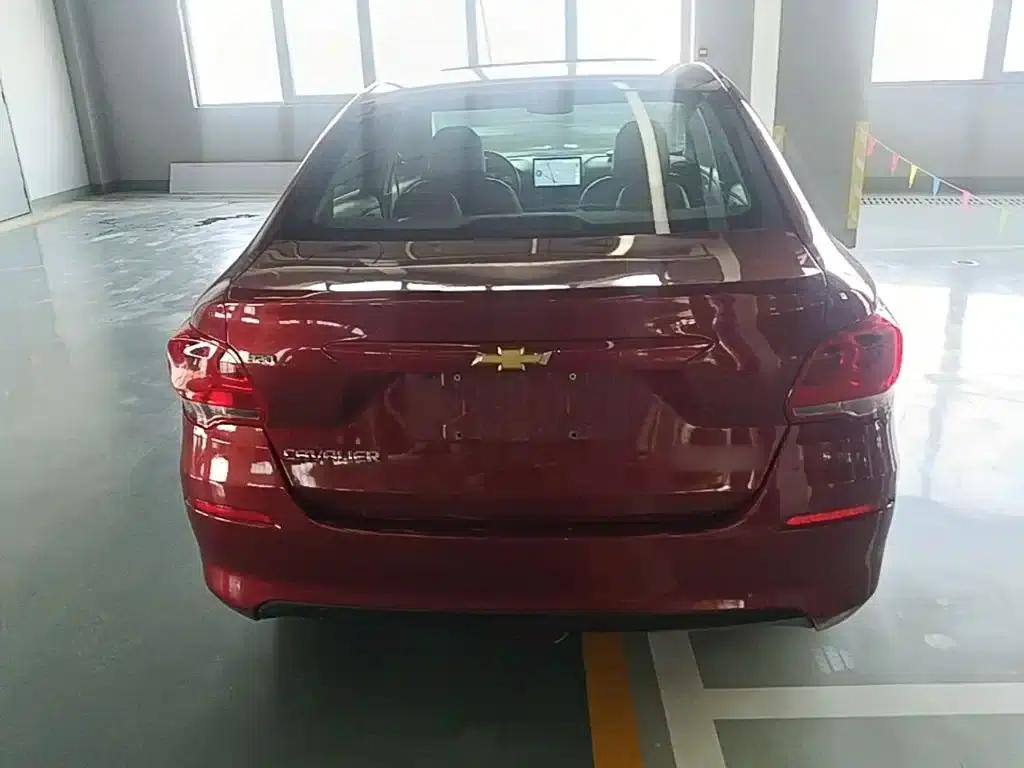 Chevrolet Cruze 2018 320 Automatic Sunroof Edition — миниатюра 6
