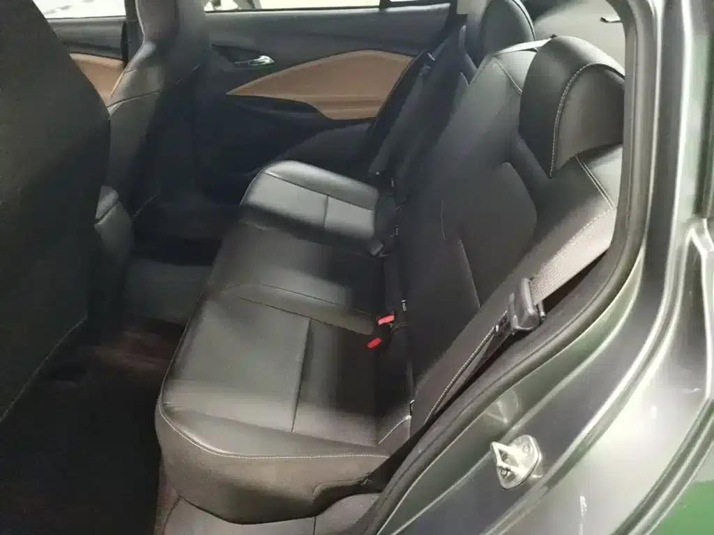 Chevrolet Cruze 2020 Facelift Redline 325T Automatic Premium Edition — миниатюра 17