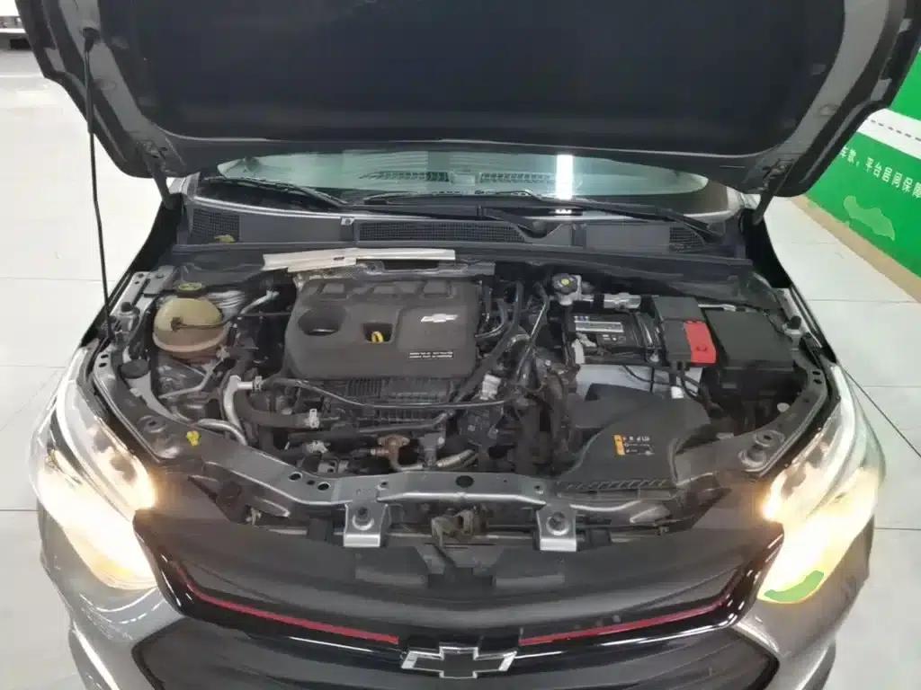 Chevrolet Cruze 2020 Facelift Redline 325T Automatic Premium Edition — миниатюра 20
