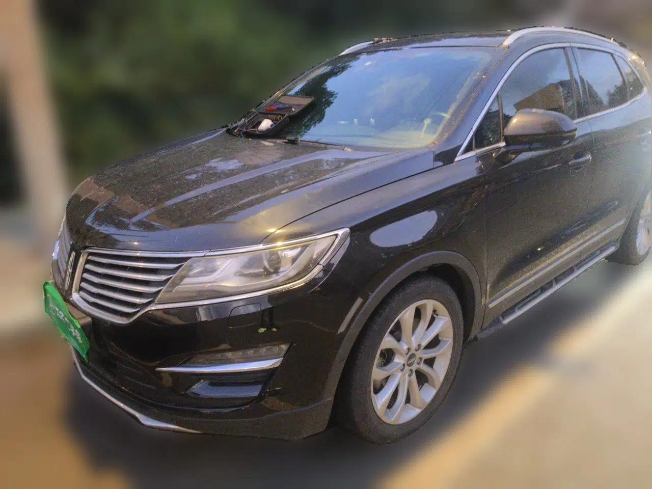 Lincoln MKC 2014 2.0T Two-Wheel-Drive Luxury Edition — миниатюра 1