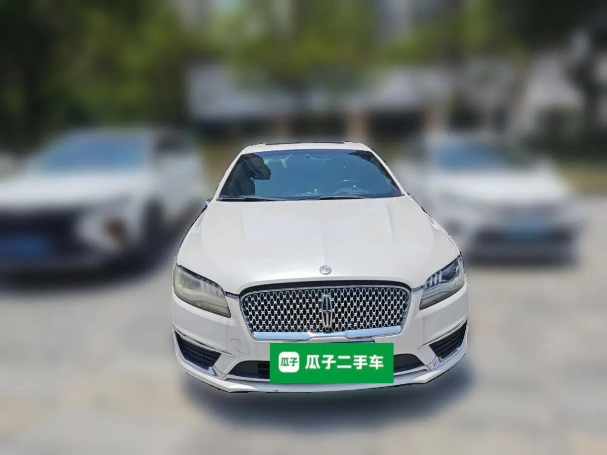 Lincoln MKZ 2017 2.0T Luxury Edition — миниатюра 2