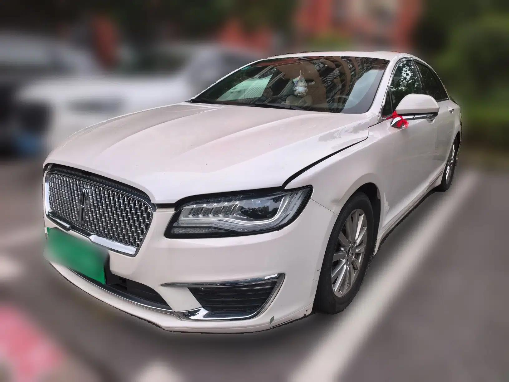 Lincoln MKZ 2020 2.0T Deluxe Edition — миниатюра 1