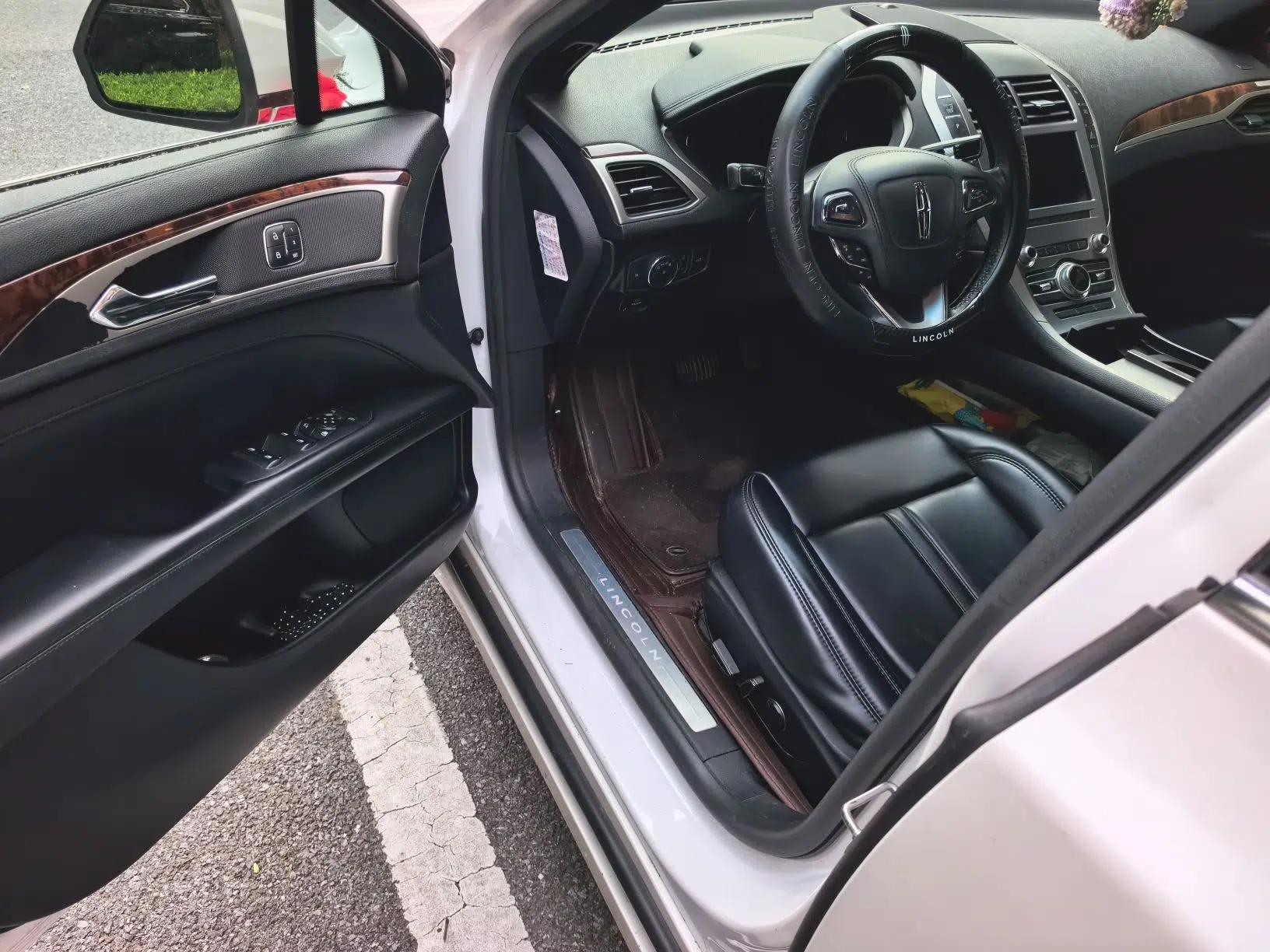 Lincoln MKZ 2020 2.0T Deluxe Edition — миниатюра 16