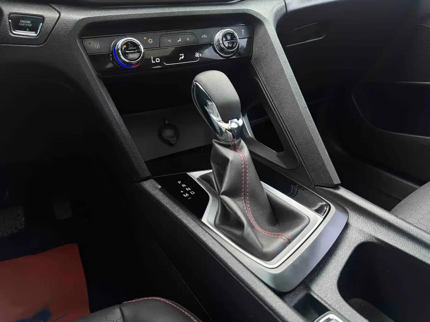 2020 Chevrolet Orlando Mild Hybrid Redline 530T Automatic Premium Edition (5+2 models) — миниатюра 13