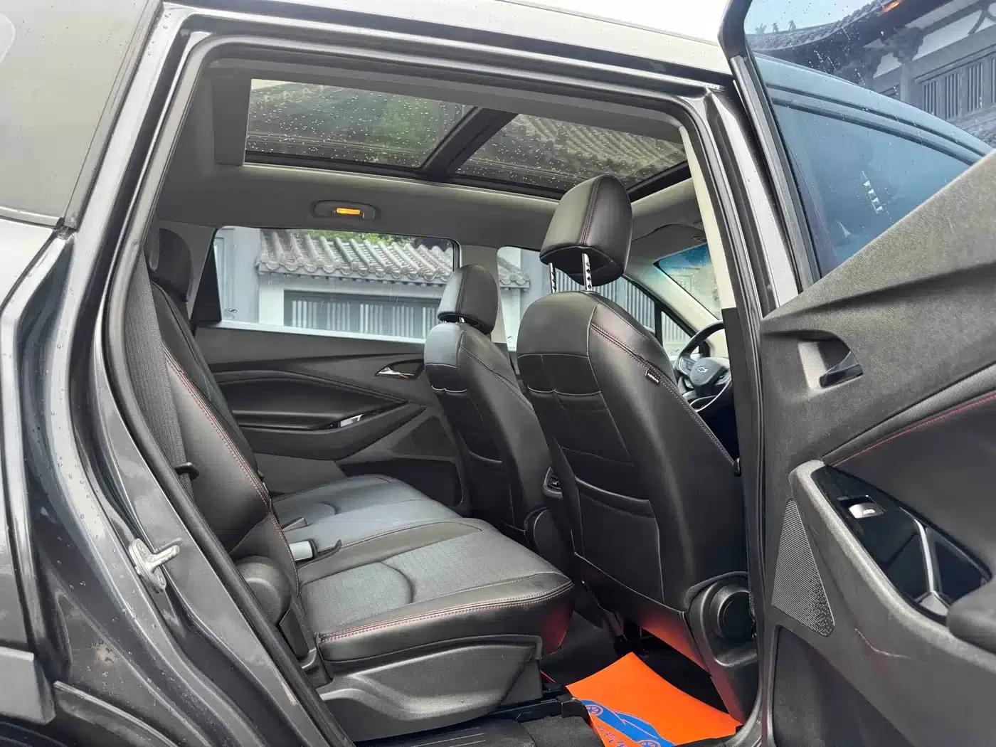 2020 Chevrolet Orlando Mild Hybrid Redline 530T Automatic Premium Edition (5+2 models) — миниатюра 9