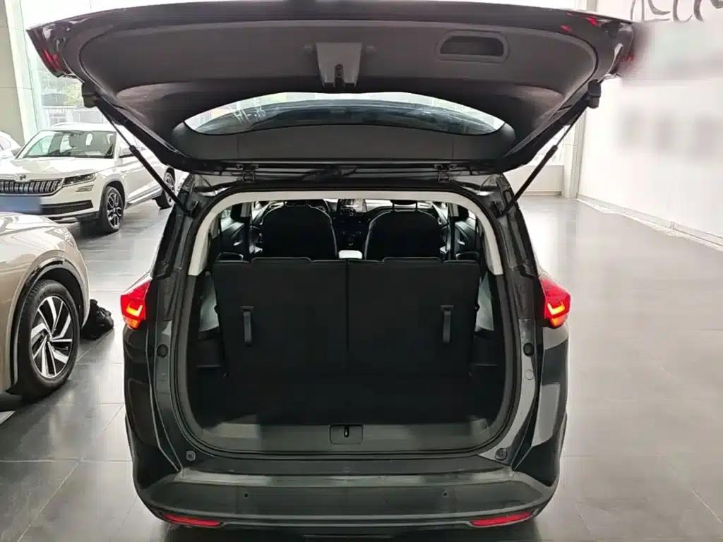 2019 Chevrolet Orlando Redline 530T Automatic Luxury Edition (5+2 models) China VI Emission Standard — миниатюра 19