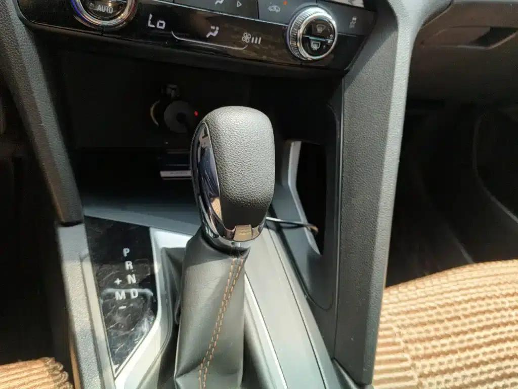 2020 Chevrolet Orlando Mild Hybrid 530T Automatic Enjoy Edition (5+2 models) — миниатюра 11