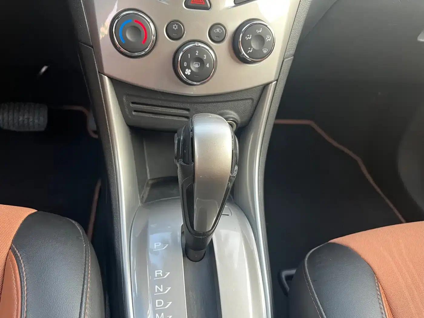 Chevrolet Trax 2016 1.4T Automatic 2WD Luxury — миниатюра 13