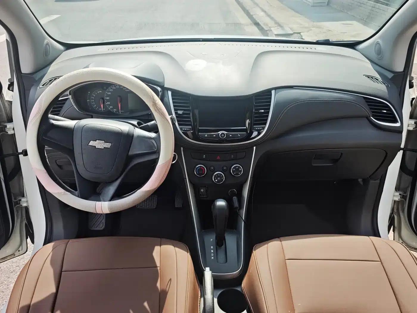 Chevrolet Trax 2018 330T Automatic 2WD Elite — миниатюра 11