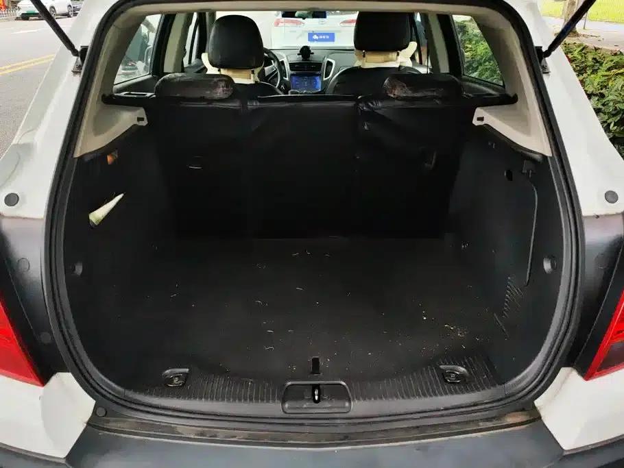 Chevrolet Trax 2014 1.4T Automatic 4WD Flagship — миниатюра 4