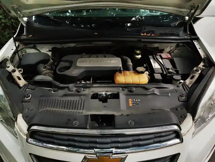 Chevrolet Trax 2014 1.4T Automatic 4WD Flagship — миниатюра 10