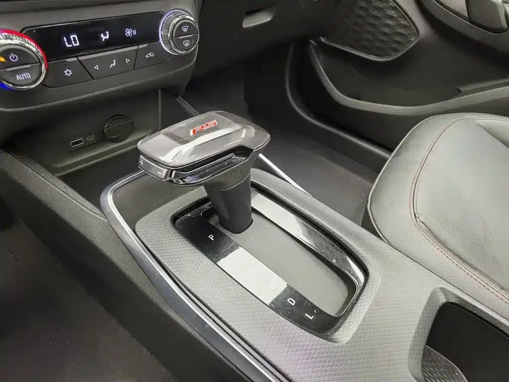 Chevrolet Trax 2022 RS 1.5T CVT Cool MAX — миниатюра 13