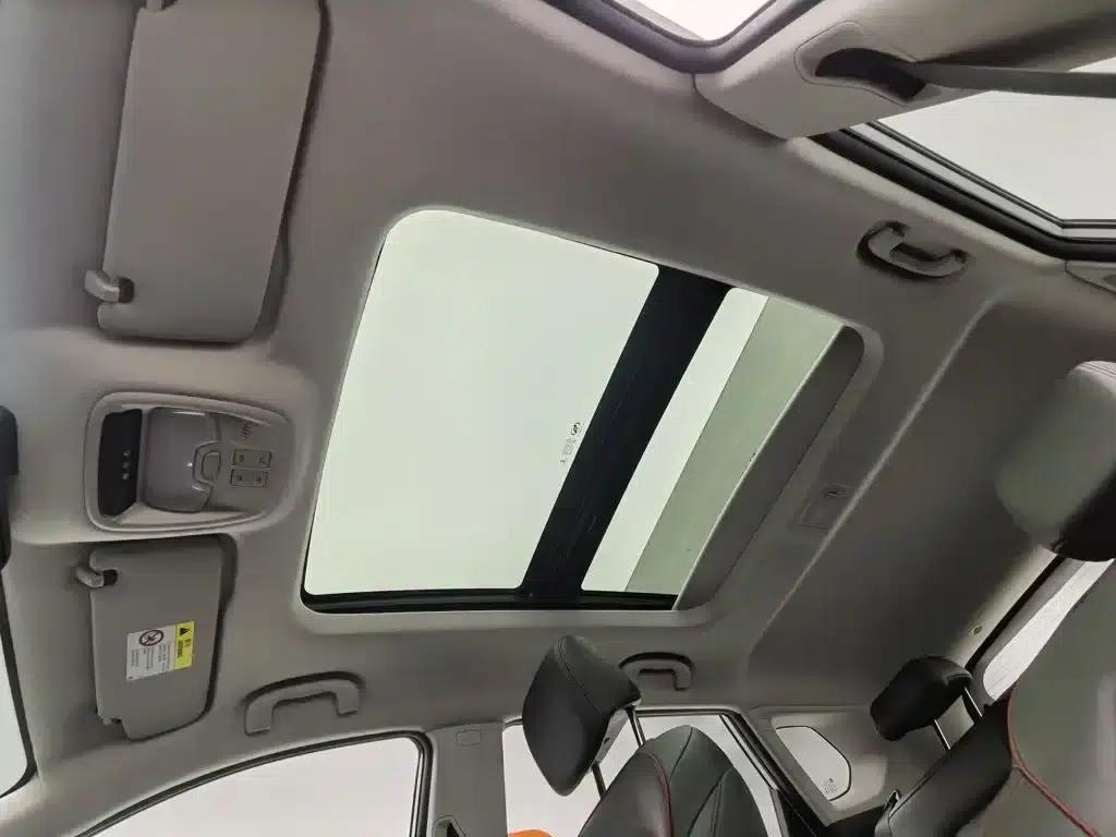 Chevrolet Trax 2022 RS 1.5T CVT Cool MAX — миниатюра 14