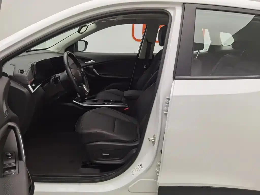 Chevrolet Trax 2022 RS 1.5T CVT Cool MAX — миниатюра 10