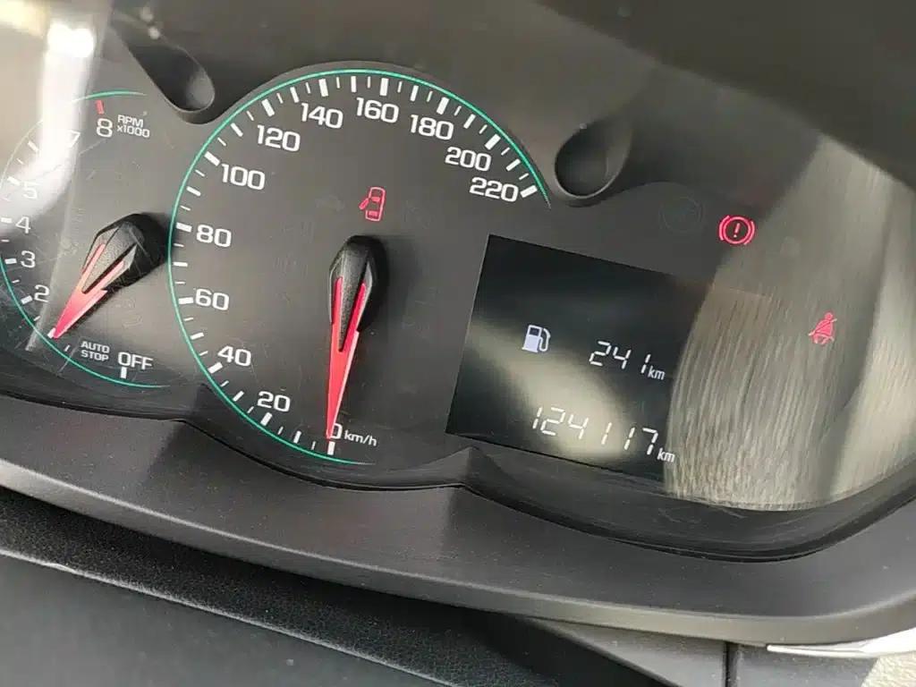 Chevrolet Trax 2018 330T Manual 2WD Comfort — миниатюра 12