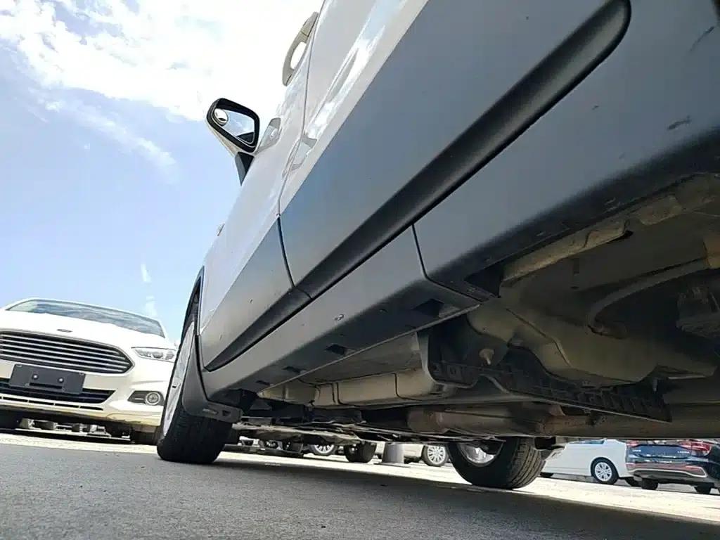 Chevrolet Trax 2018 330T Manual 2WD Comfort — миниатюра 22