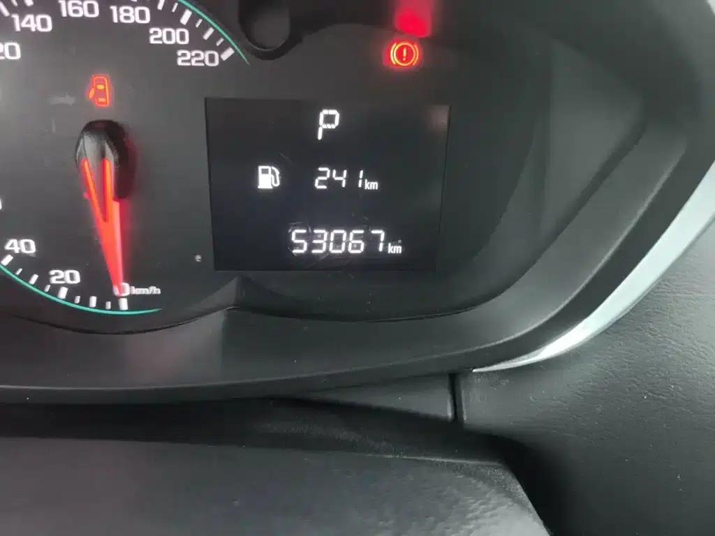 Chevrolet Trax 2018 330T Automatic 2WD Elite — миниатюра 5