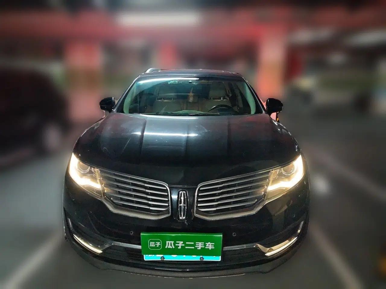 Lincoln MKX 2015 2.0T Two-Wheel Drive Deluxe Edition — миниатюра 2