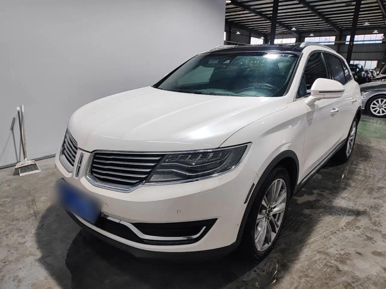 Lincoln MKX 2015 2.7T Four-Wheel Drive Prestige Edition — миниатюра 1