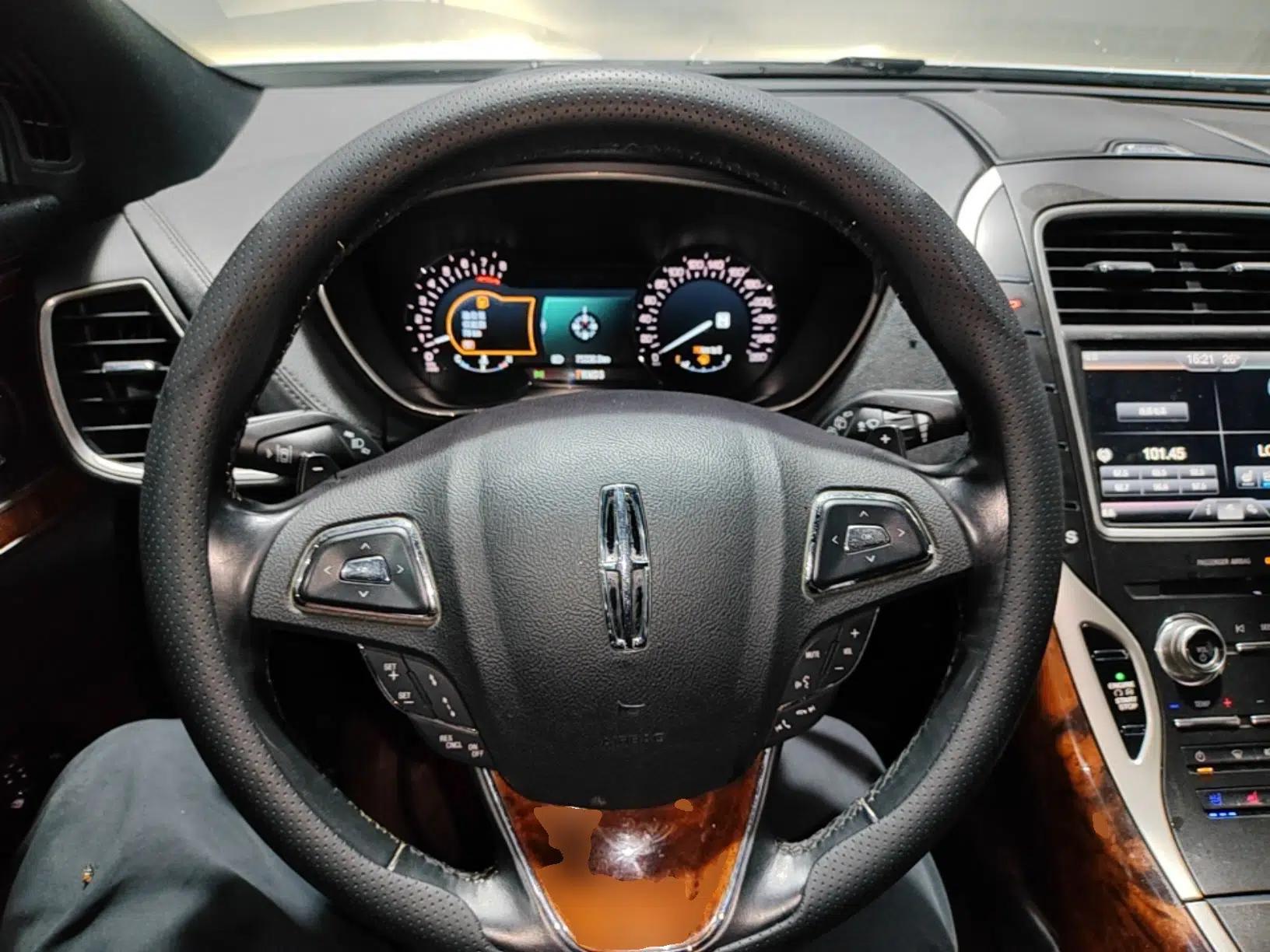 Lincoln MKX 2015 2.7T Four-Wheel Drive Prestige Edition — миниатюра 18