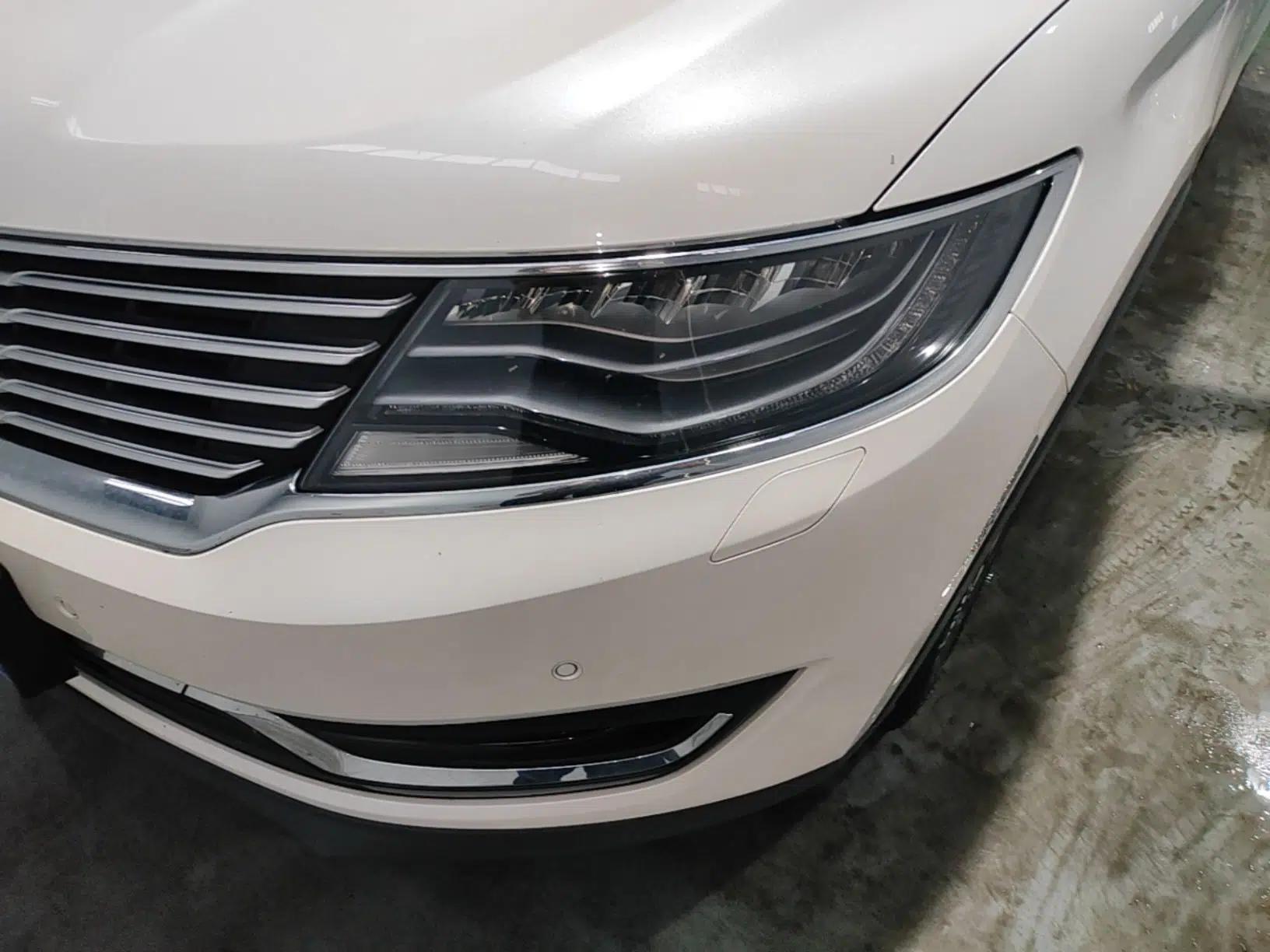 Lincoln MKX 2015 2.7T Four-Wheel Drive Prestige Edition — миниатюра 8
