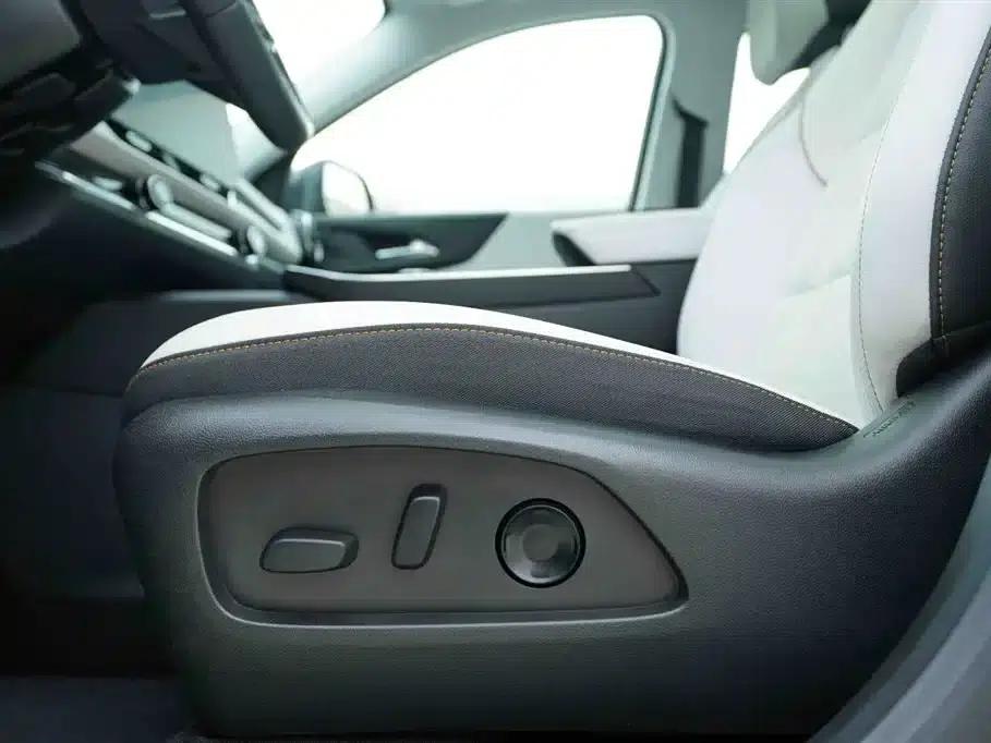 Equinox Plus 2024 155km ACTIV Ultimate Edition — миниатюра 12