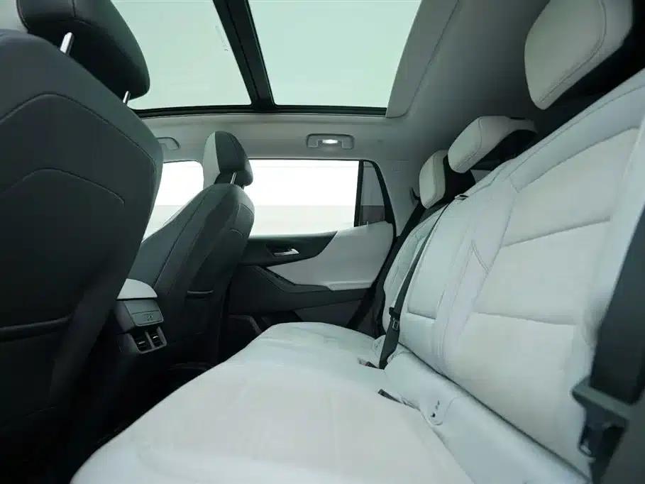 Equinox Plus 2024 155km ACTIV Ultimate Edition — миниатюра 20