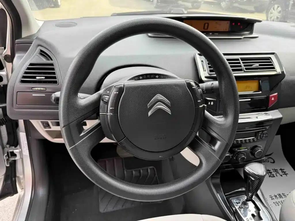 Citroën C4 2014 VTS 1.6L Automatic Premium Edition — миниатюра 14