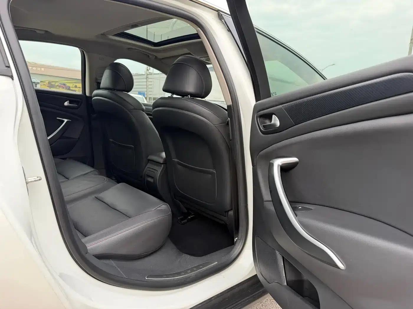 Citroën C5 2016 1.8T Automatic Premium — миниатюра 35