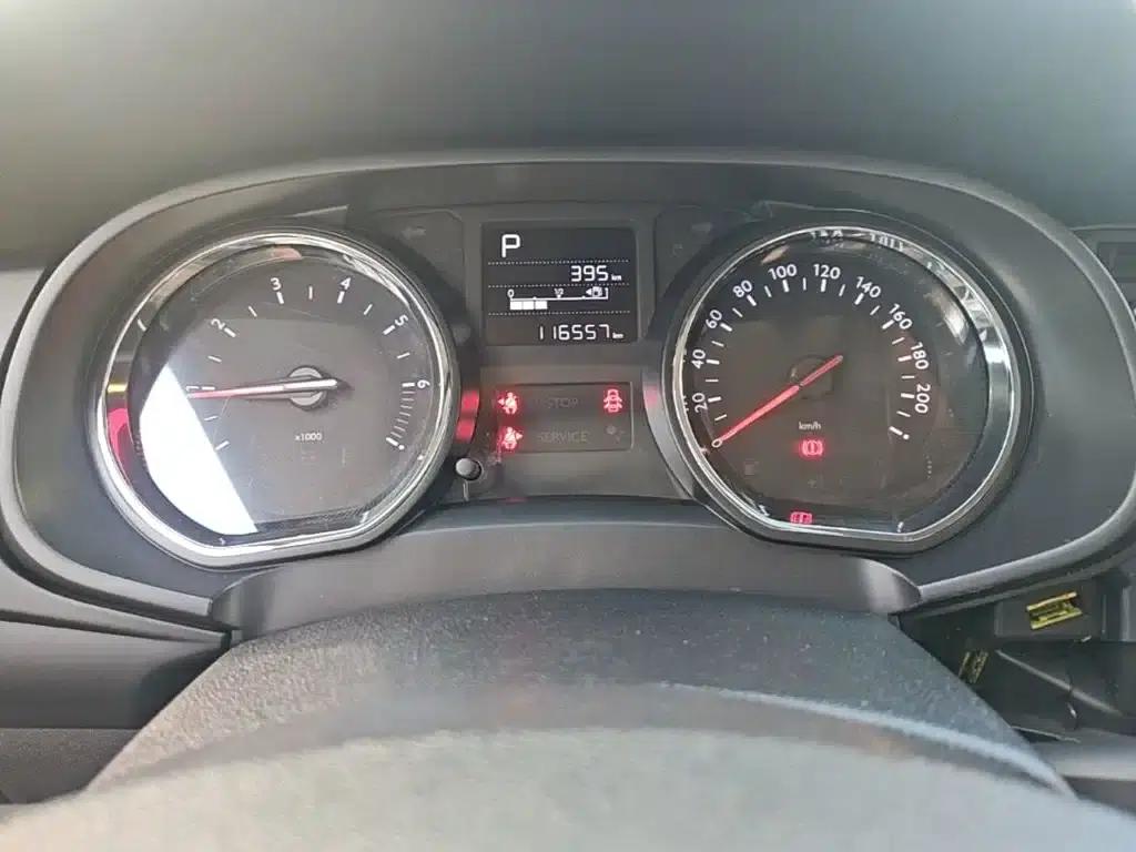 Citroën C3-XR 2018 Facelift 1.6L Automatic Pioneer Edition — миниатюра 18