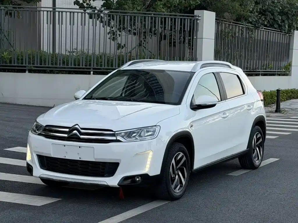 Citroën C3-XR 2015 1.6L Automatic Pioneer Edition — миниатюра 2