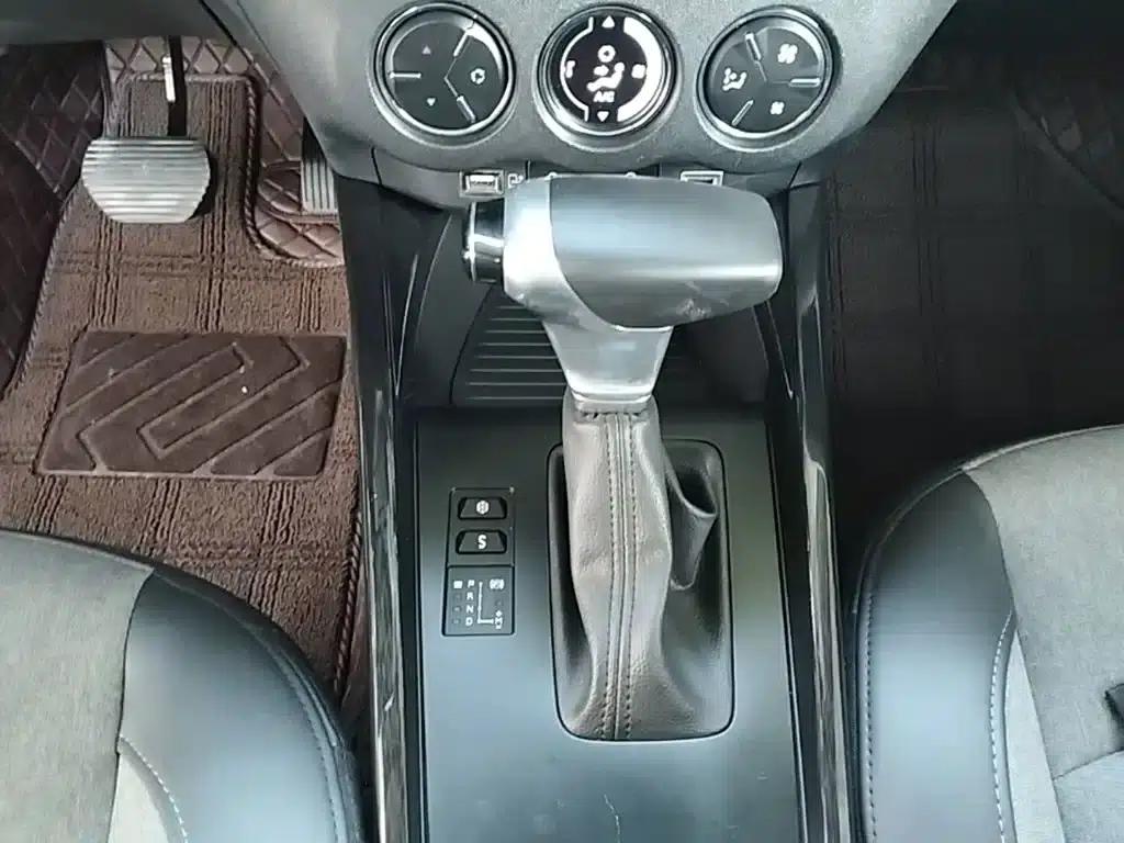 Citroën C3-XR 2020 230THP DCT C-Series Trendy Edition — миниатюра 14