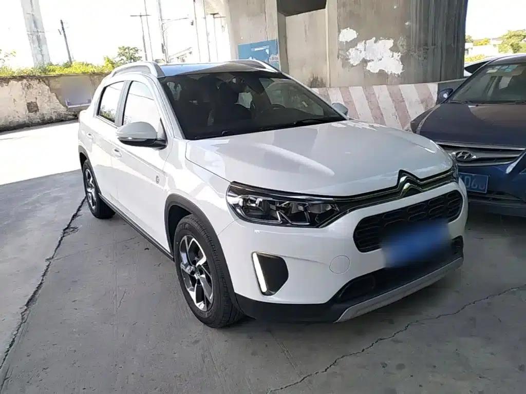 Citroën C3-XR 2020 230THP DCT C-Series Trendy Edition — миниатюра 4