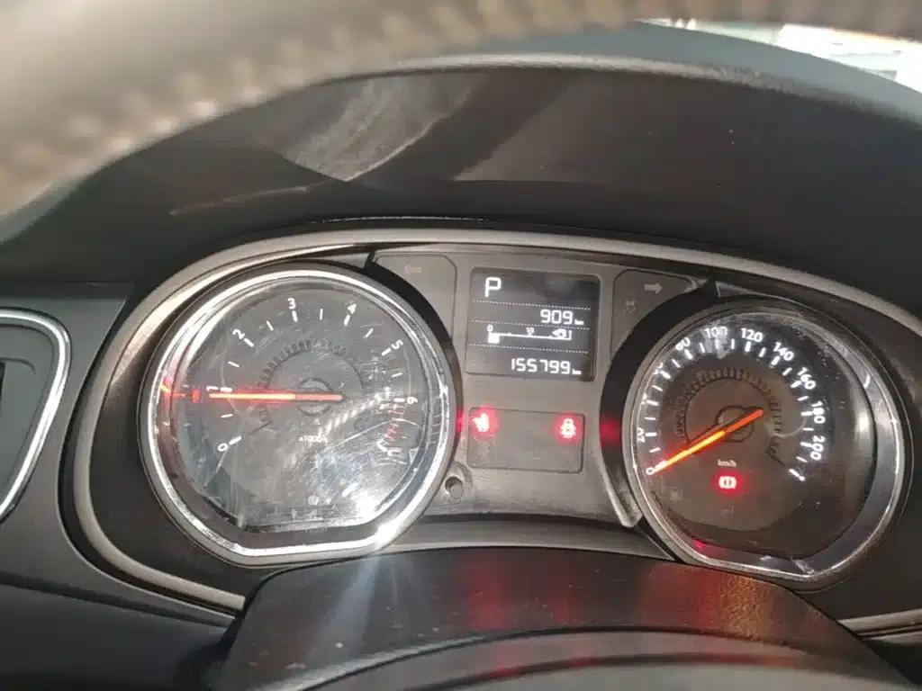 Citroën C3-XR 2015 1.6L Automatic Pioneer Edition — миниатюра 12