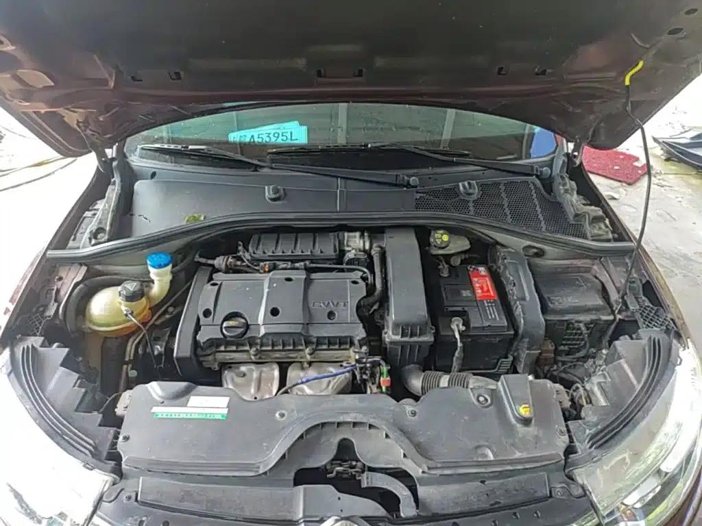 Citroën C3-XR 2015 1.6L Manual Pioneer Edition — миниатюра 20
