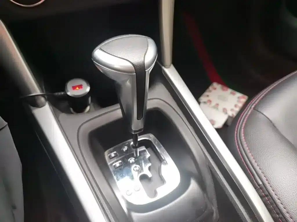 Citroën C3-XR 2015 1.6L Automatic Pioneer Edition — миниатюра 14
