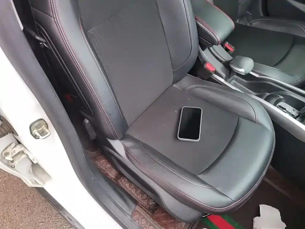 Citroën C3-XR 2015 1.6L Automatic Pioneer Edition — миниатюра 25