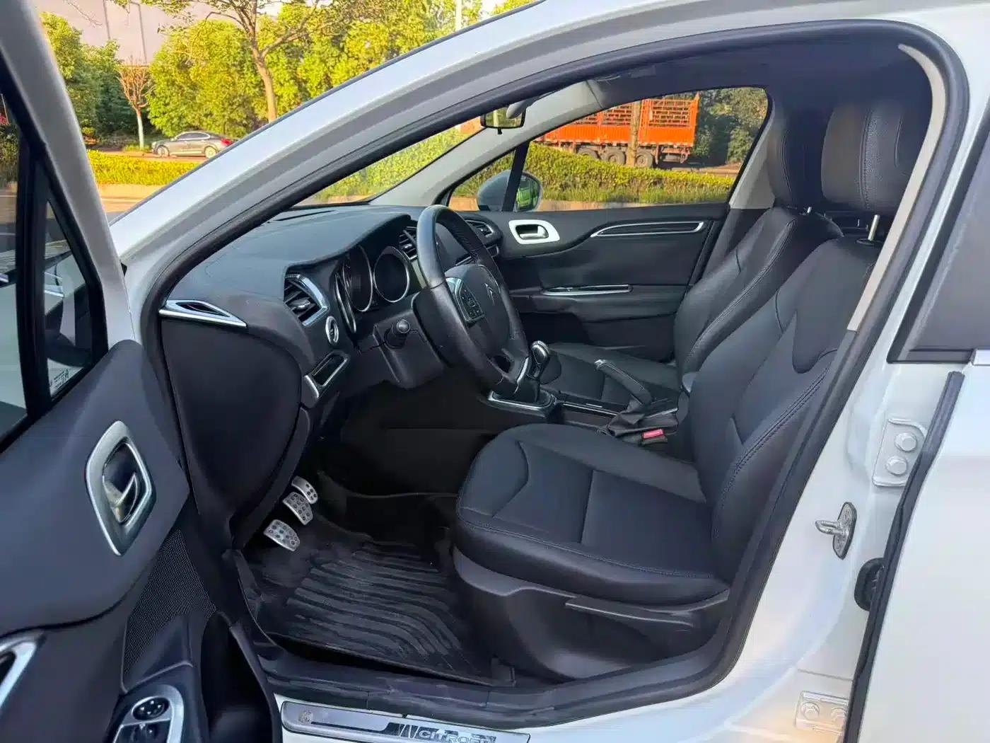 Citroën C4L 2014 1.8L Smart Drive Manual Smart Edition — миниатюра 7