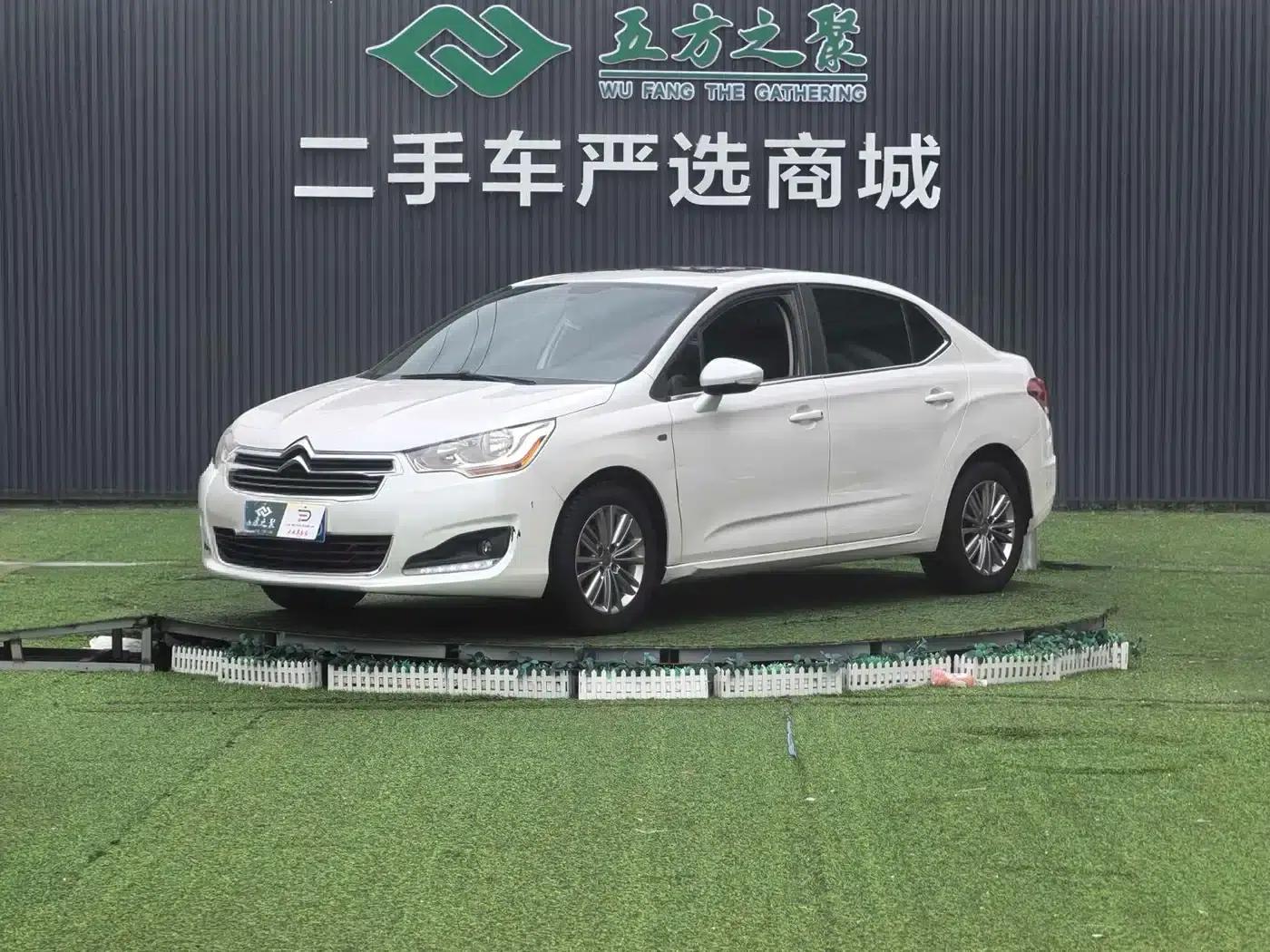 Citroën C4L 2015 1.8L Automatic Luxury Edition — миниатюра 1