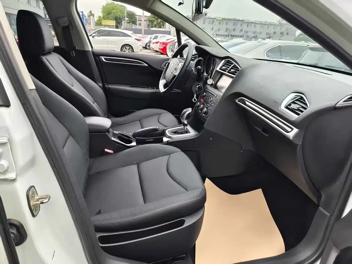 Citroën C4L 2015 1.8L Automatic Luxury Edition — миниатюра 18