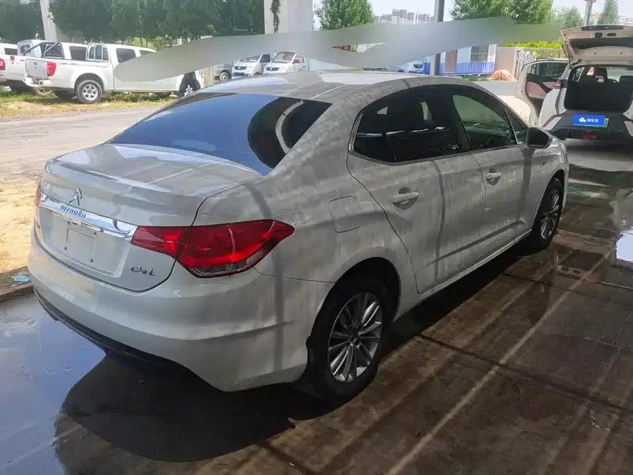 Citroën C4L 2015 1.8L Automatic Luxury Edition — миниатюра 3