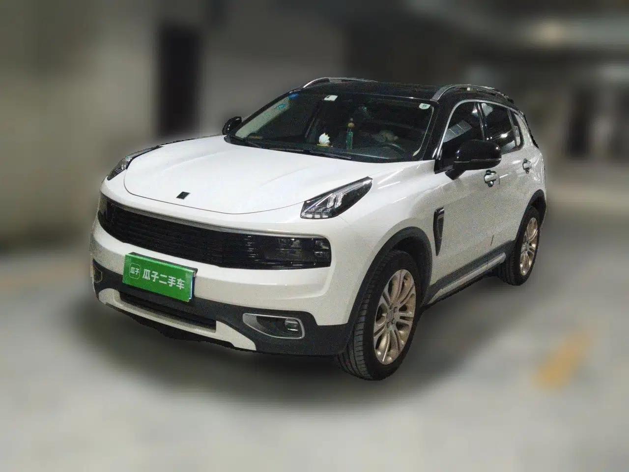 Lynk & Co 01 2017 2.0T Two-Wheel Drive Pro Edition — миниатюра 1