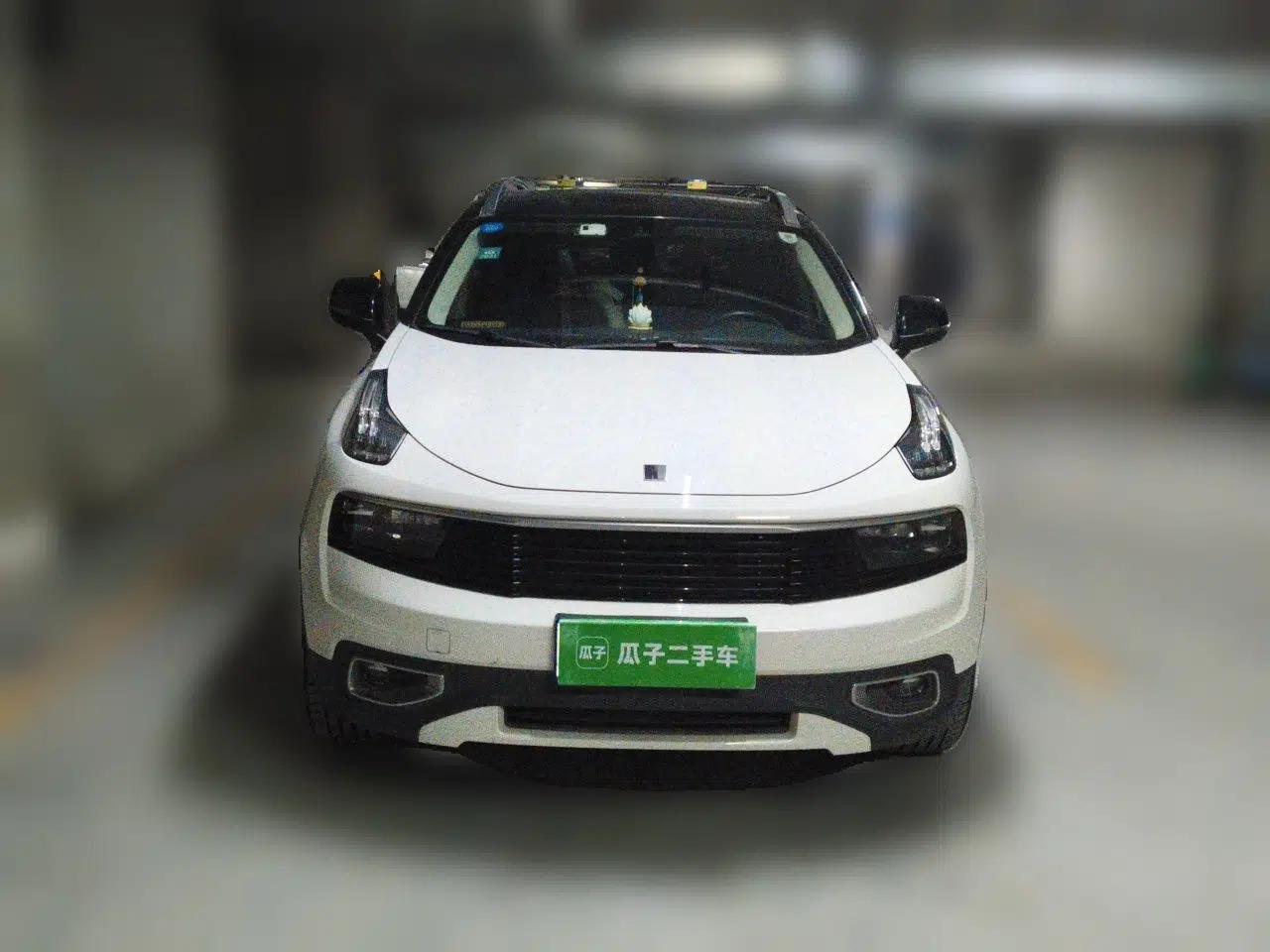Lynk & Co 01 2017 2.0T Two-Wheel Drive Pro Edition — миниатюра 2
