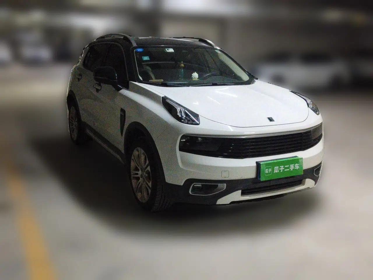 Lynk & Co 01 2017 2.0T Two-Wheel Drive Pro Edition — миниатюра 3