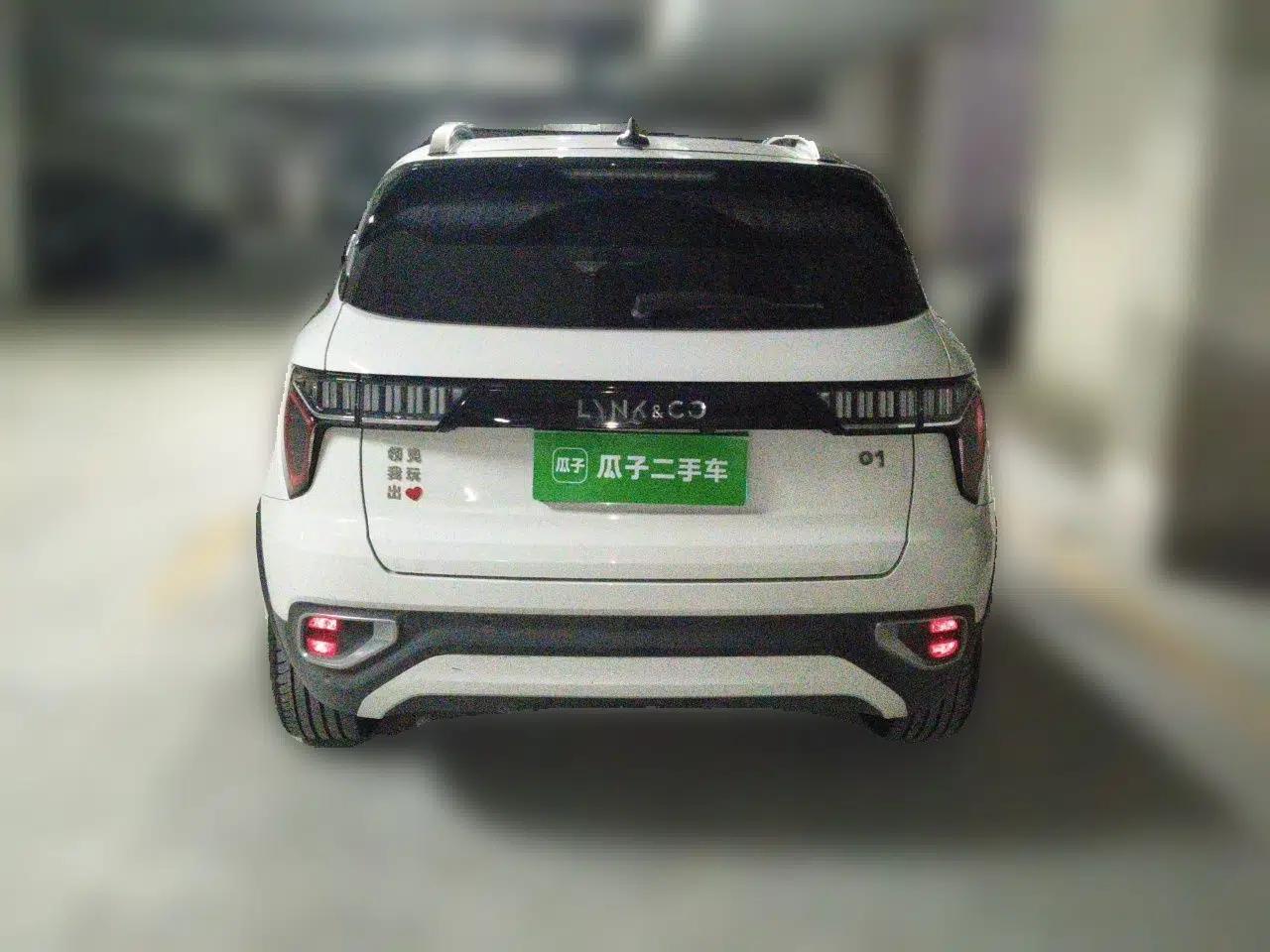 Lynk & Co 01 2017 2.0T Two-Wheel Drive Pro Edition — миниатюра 5