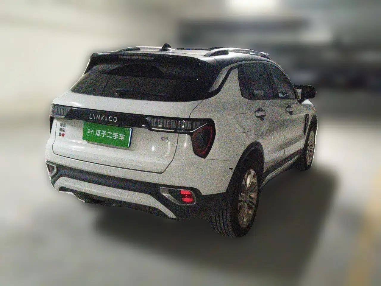 Lynk & Co 01 2017 2.0T Two-Wheel Drive Pro Edition — миниатюра 6